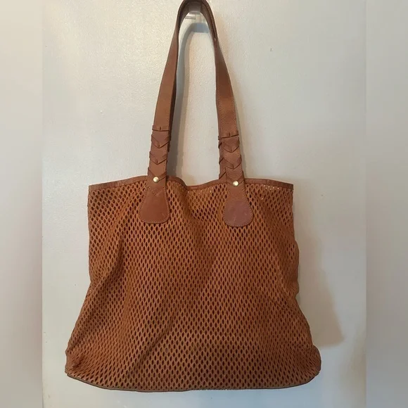 Perforated Tote Caramel Italian Mesh Leather handbag, No Label - Picture 2 of 7